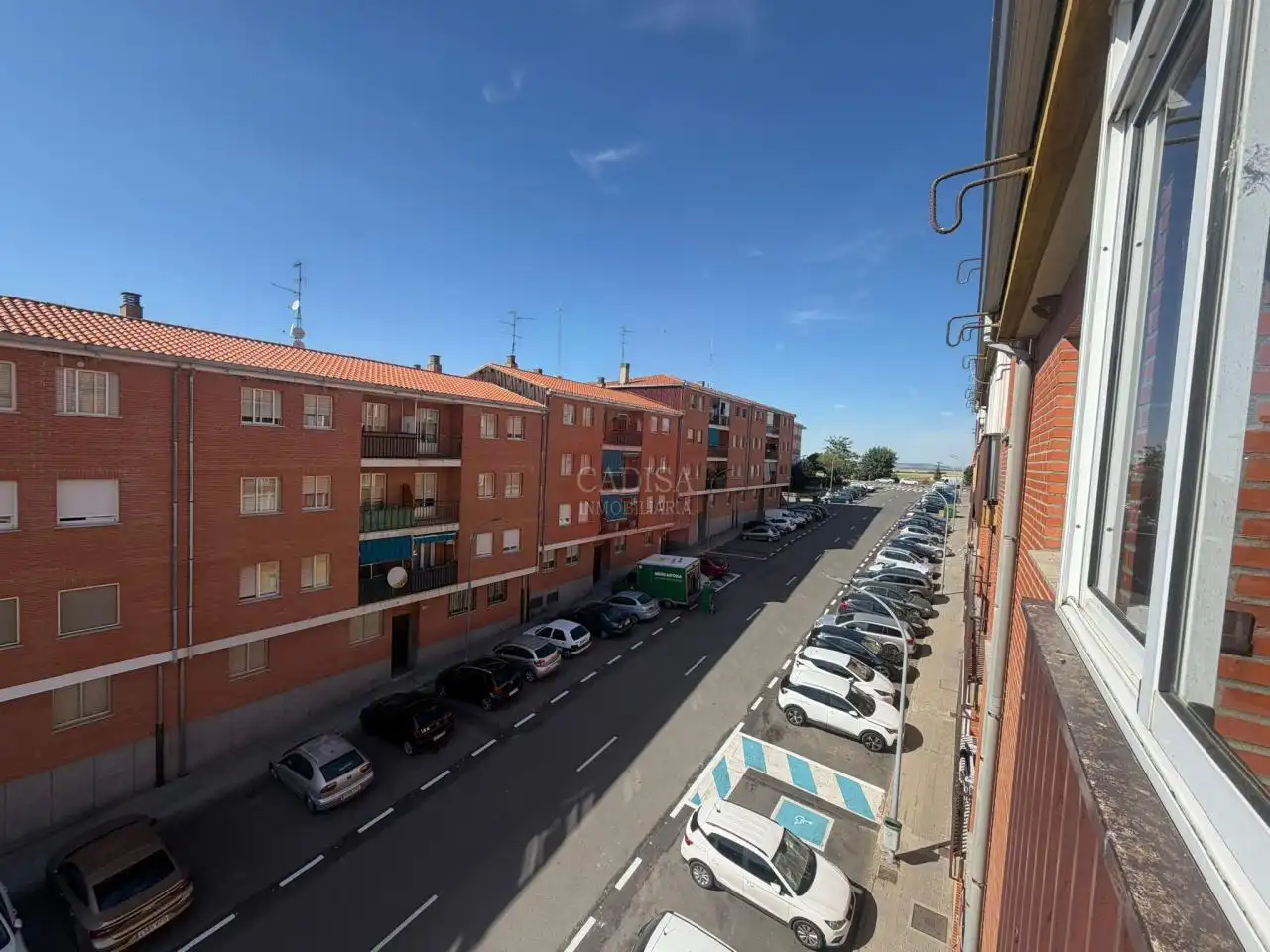 Vista exterior de Pis de lloguer en Terradillos amb Calefacció, Moblat i Balcó