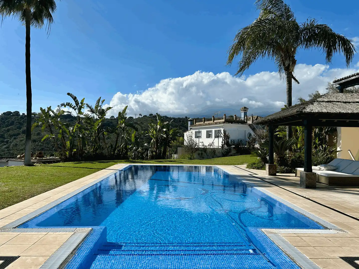 Casa amb piscina en venda a Selwo, imagen 5