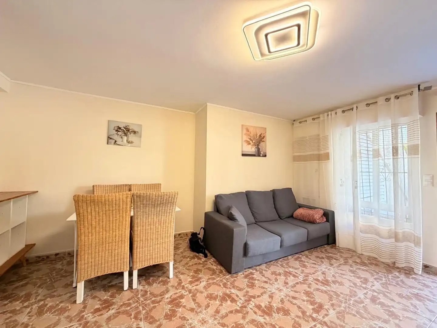 Living room of Apartments for sale in Playa del Acequión, Náufragos y Rocío del Mar