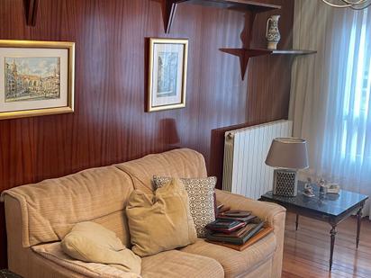 Living room of Flat for sale in Portugalete