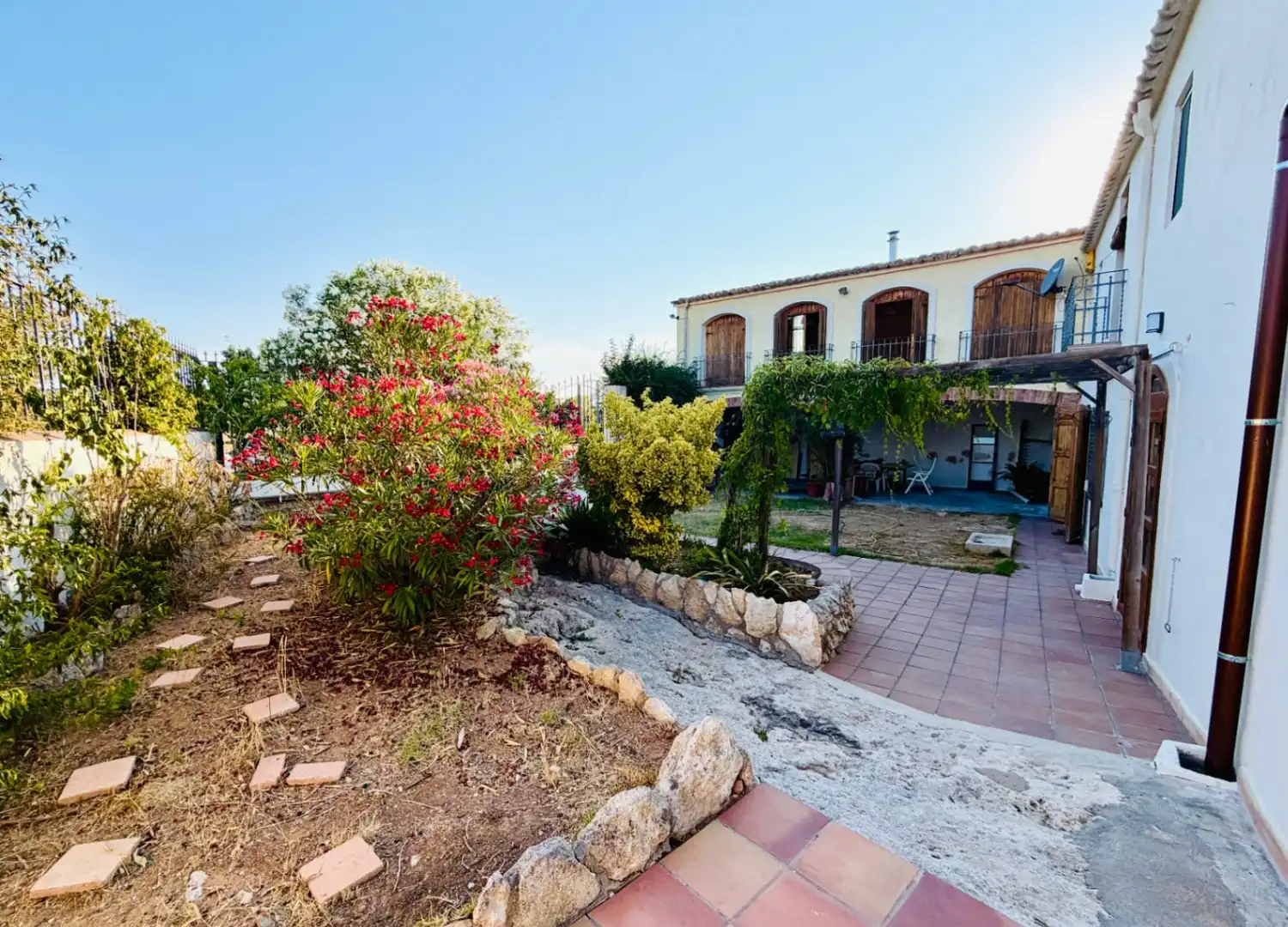 Jardí de Finca rústica de lloguer en Canyelles amb Aire condicionat, Calefacció i Jardí privat