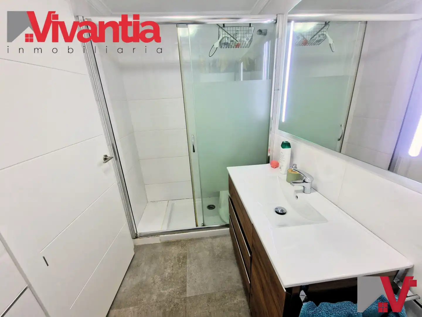 Bany de Pis en venda en Lorca amb Aire condicionat, Calefacció i Traster
