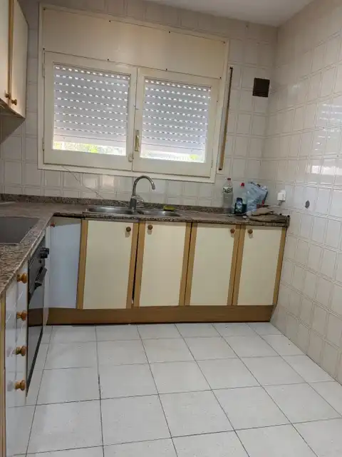 Adossat amb terrassa en venda a Nucli Urbà, imagen 15