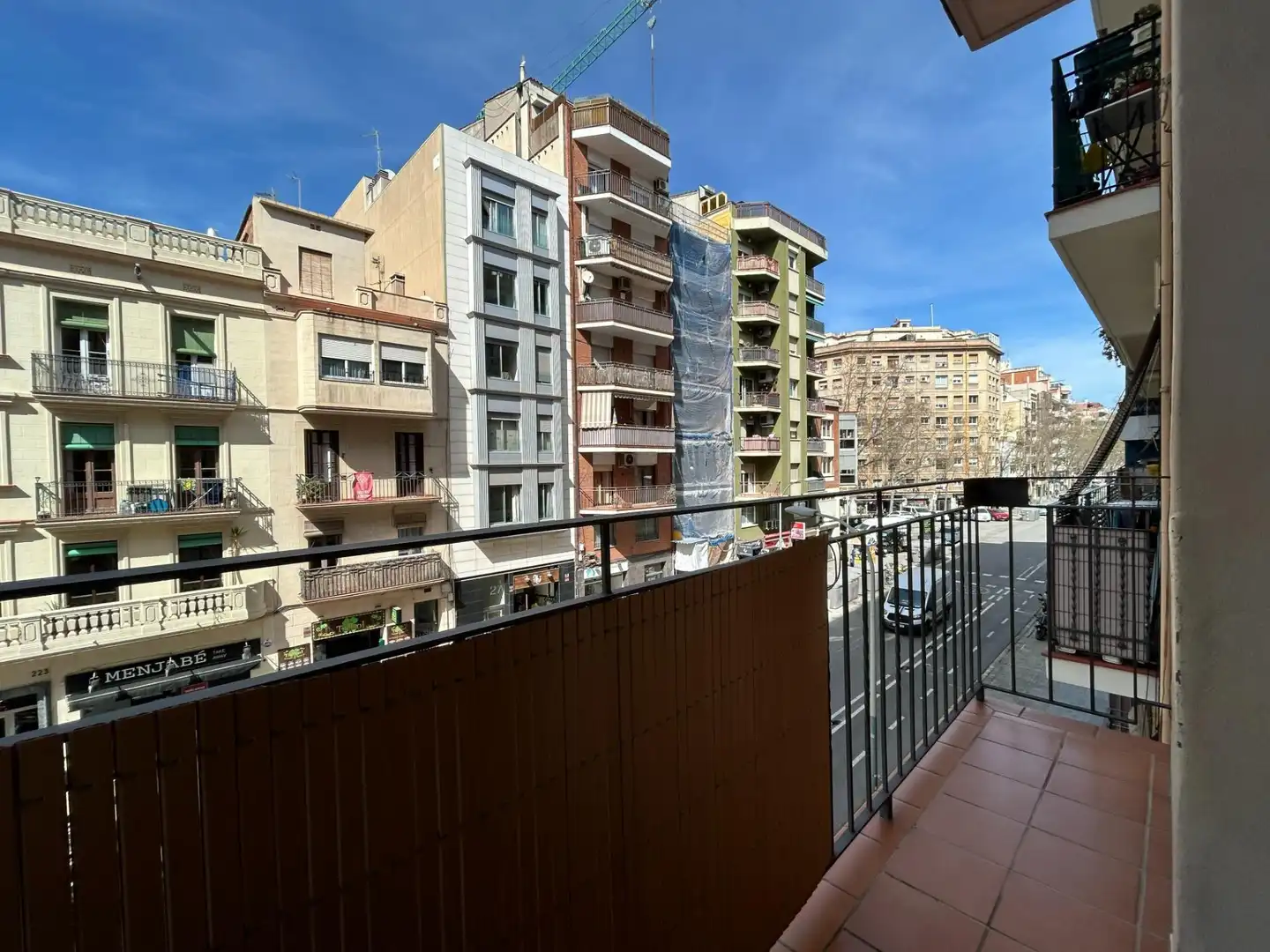 Vista exterior de Piso en venta en Barcelona con Terraza