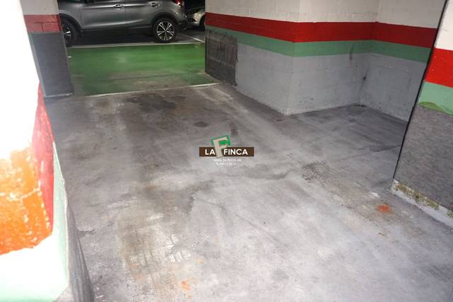 Garaje en Venta en Santo Domingo - El Campillín