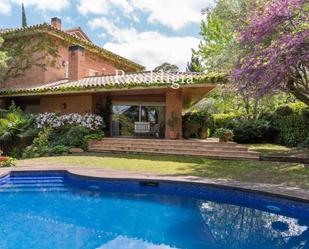 Jardí de Casa o xalet de lloguer en Sant Cugat del Vallès amb Aire condicionat, Terrassa i Piscina