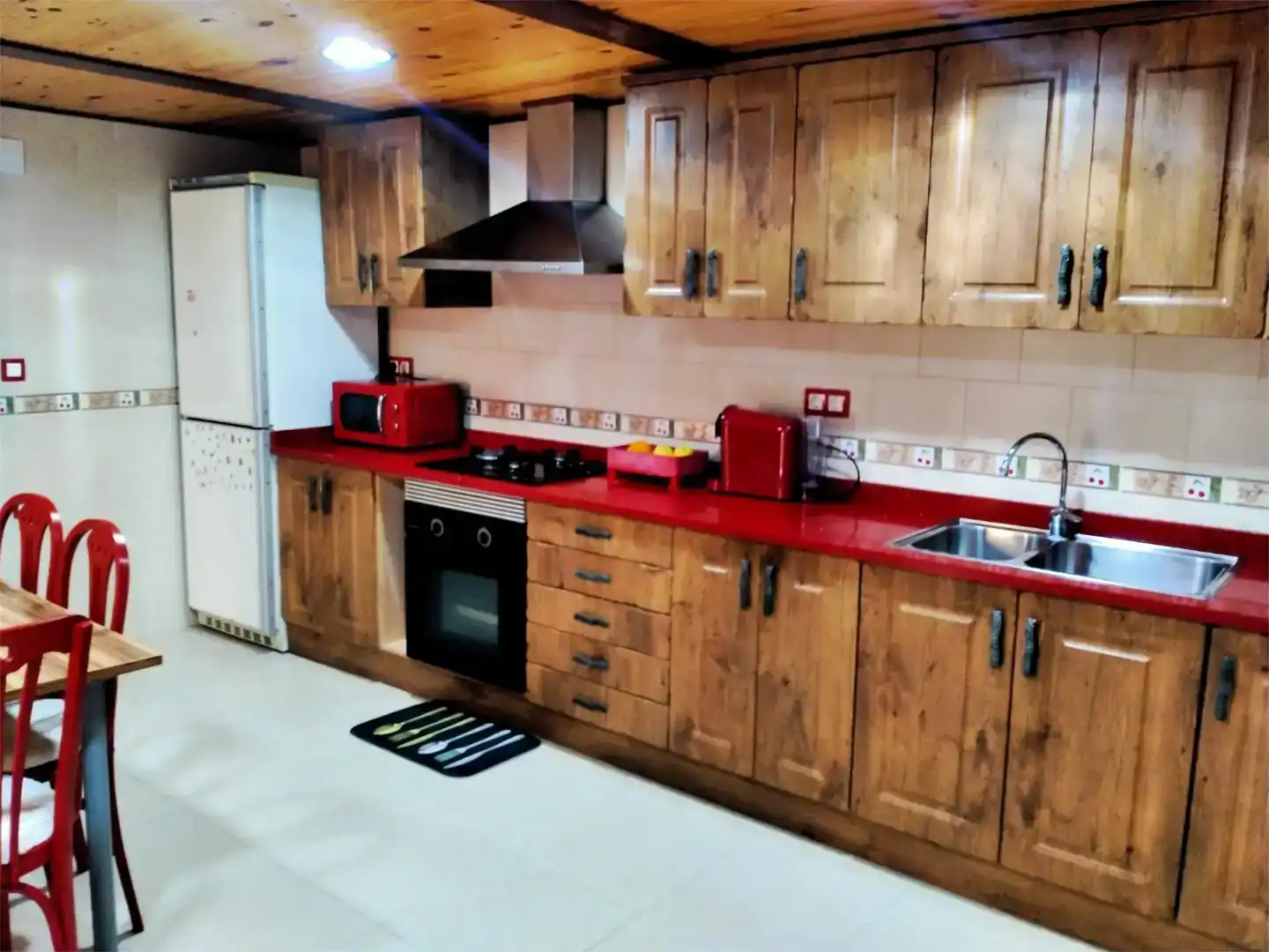 Cocina de Finca rústica en venta en Cañete