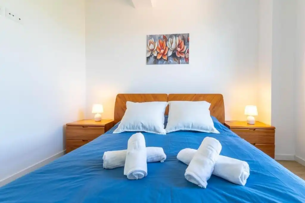 Habitación de Piso de alquiler en Santa Cruz de Bezana con Calefacción, Amueblado y Balcón