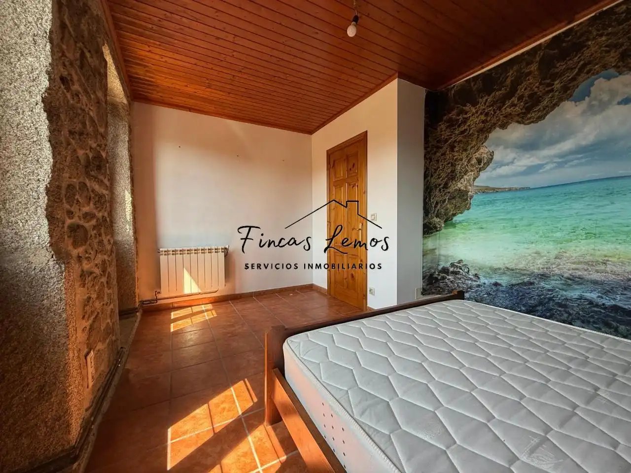 Habitación de Casa o chalet en venta en Vimianzo con Calefacción, Jardín privado y Terraza