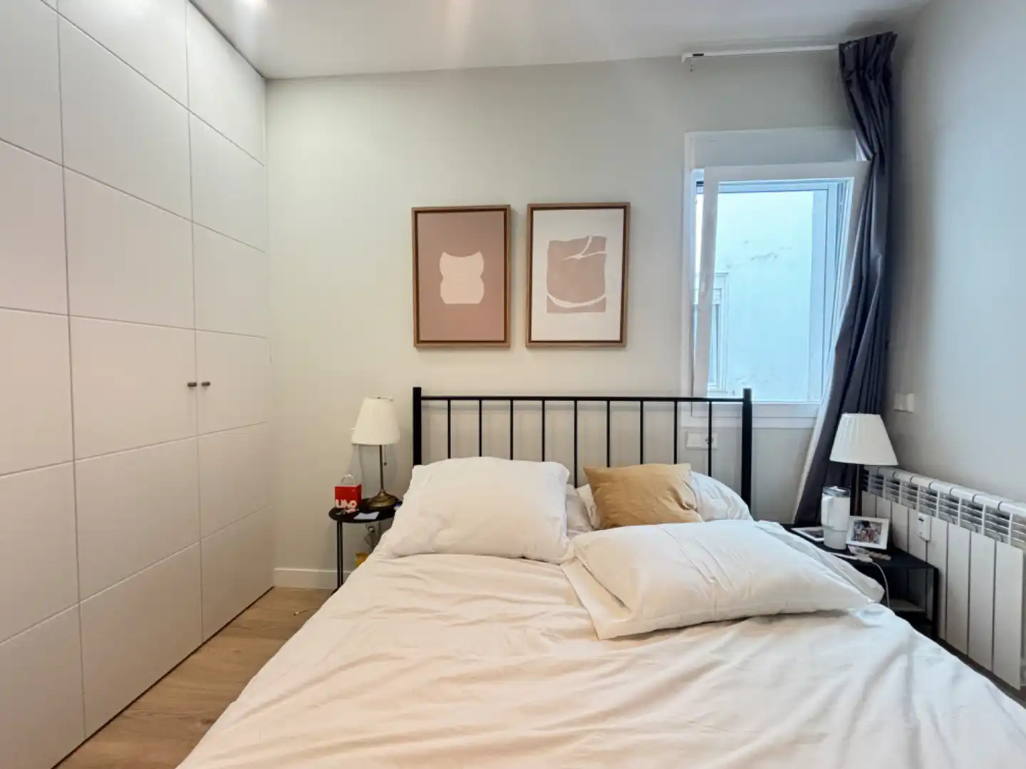 Schlafzimmer von Wohnung zur Miete in Madrid mit Klimaanlage, Heizung und Möbliert
