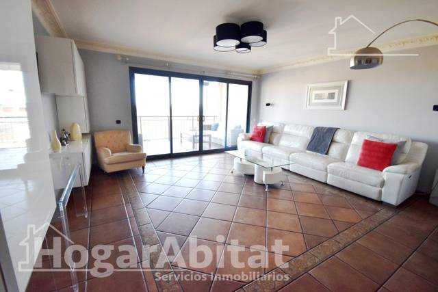 Piso en Venta en Avenida Mediterranía en Playa