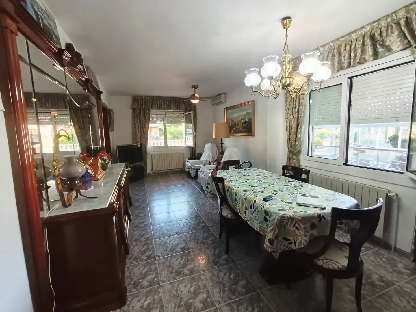 Comedor de Casa o chalet en venta en Piera con Aire acondicionado, Calefacción y Jardín privado