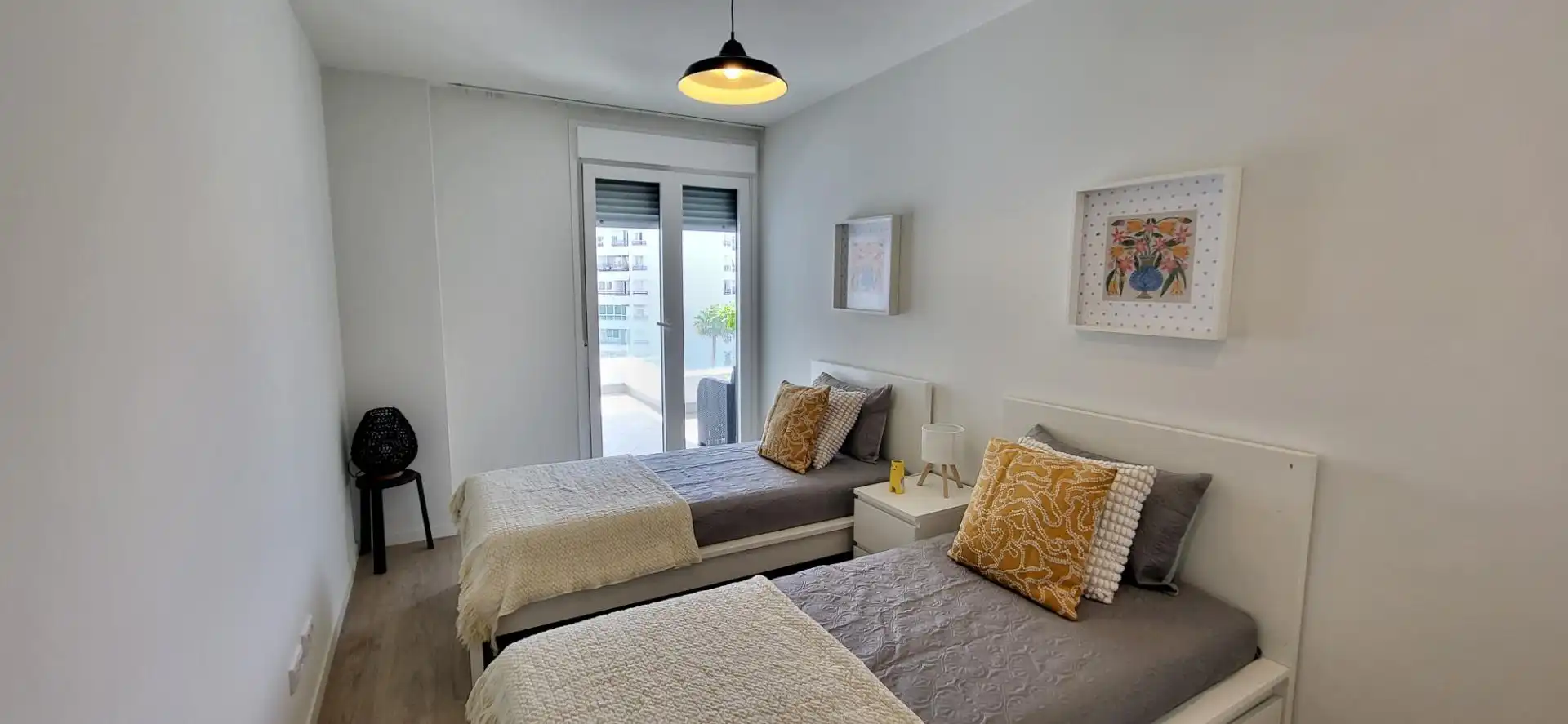 Dormitori de Apartament de lloguer en Marbella amb Aire condicionat, Calefacció i Terrassa