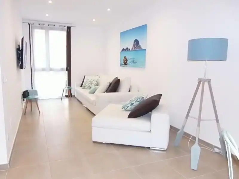 Sala d'estar de Pis de lloguer en  Palma de Mallorca amb Aire condicionat, Calefacció i Moblat