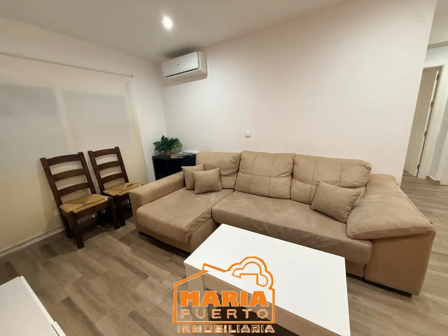 Sala de estar de Piso en venta en Puerto de la Torre - Atabal