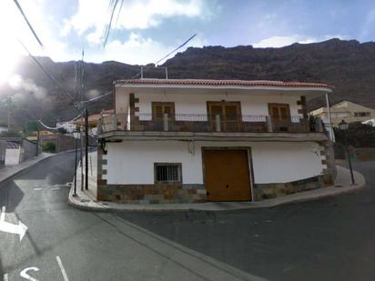 Vista exterior de Casa o xalet en venda en Mogán amb Jardí privat i Forn