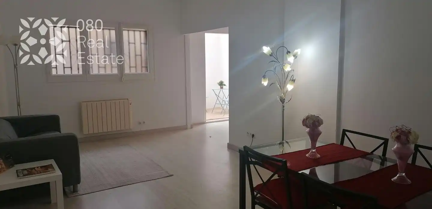 Dormitori de Planta baixa en venda en Barcelona amb Parquet i Terrassa