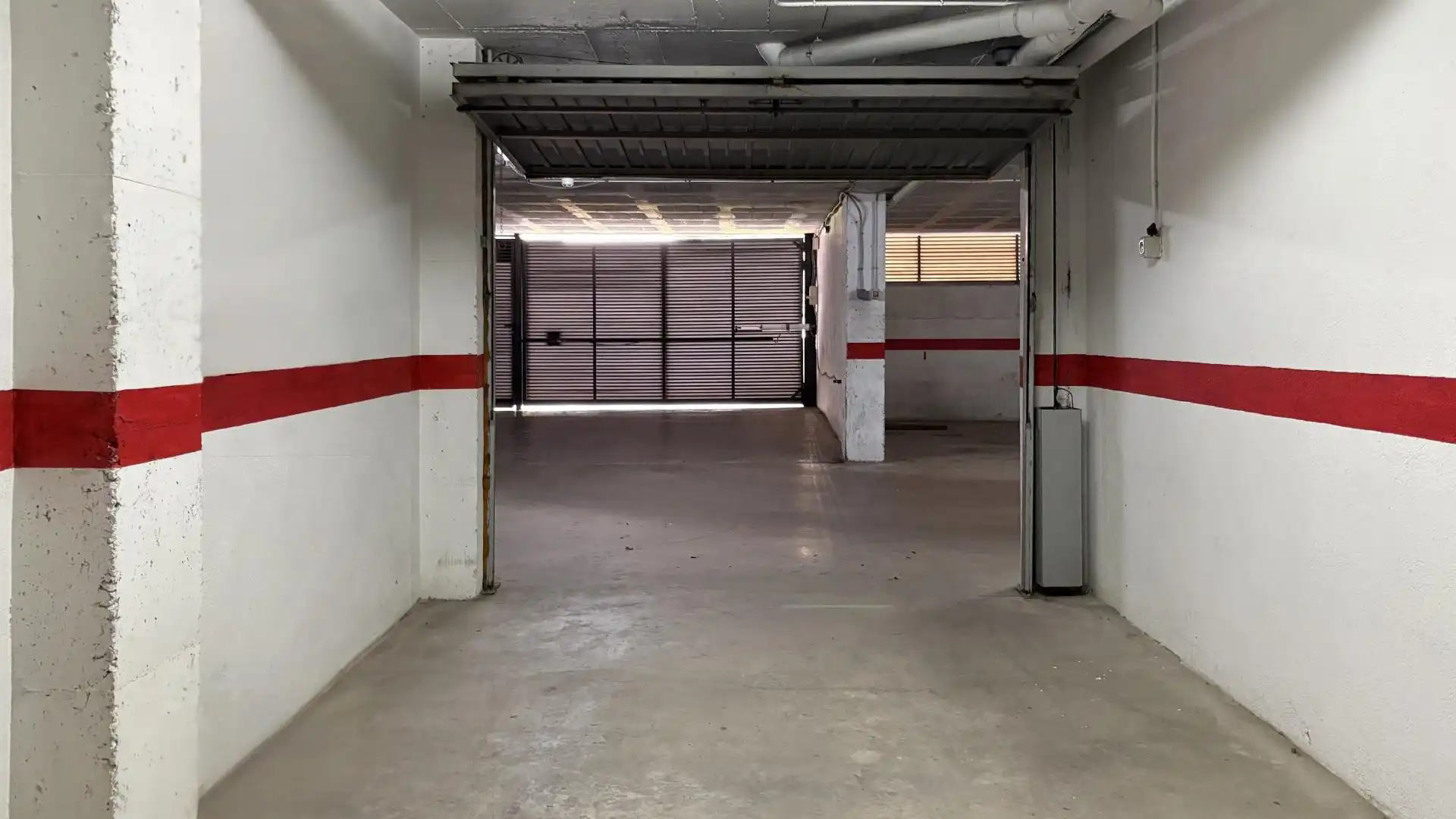 Parking de Piso en venta en Blanes con Calefacción y Balcón