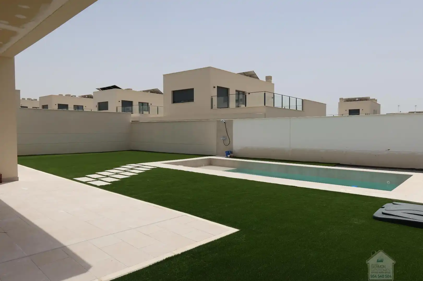 Swimming pool of Houses for rent in Dos Hermanas  with Air Conditioner, Terrace and Storage room