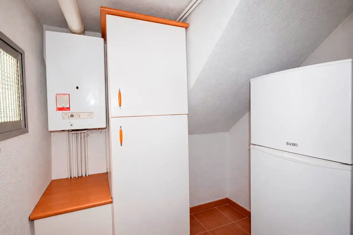 Cocina de Piso en venta en Madrid con Calefacción, Amueblado y Horno
