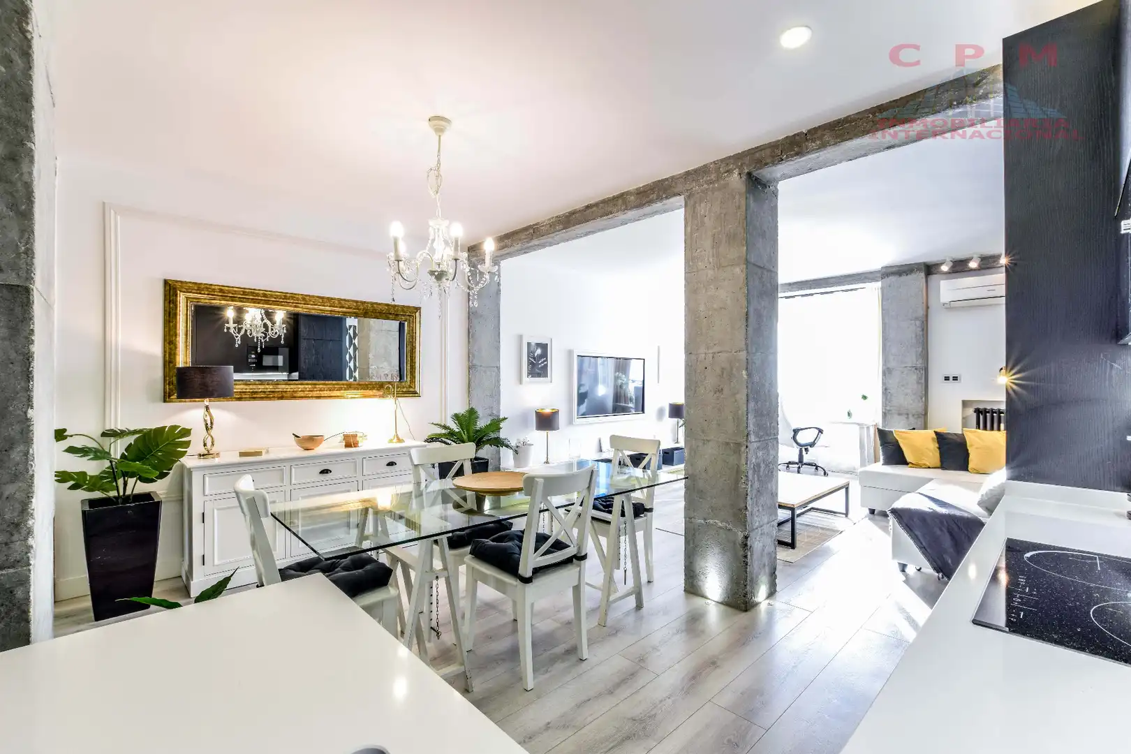 Dining room of Flat for sale in Chamartín