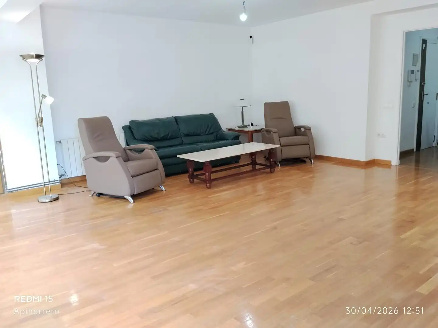 Sala de estar de Piso de alquiler en Alicante / Alacant con Amueblado y Balcón