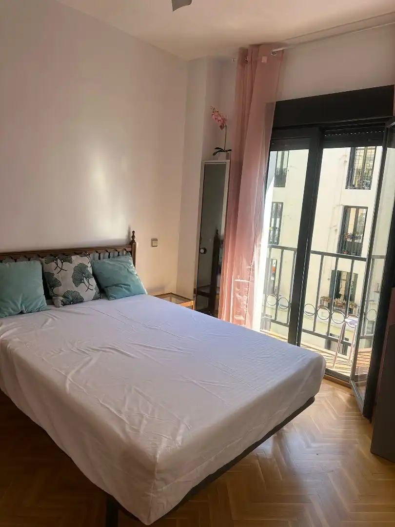 Habitación de Piso de alquiler en Madrid con Aire acondicionado, Calefacción y Parquet