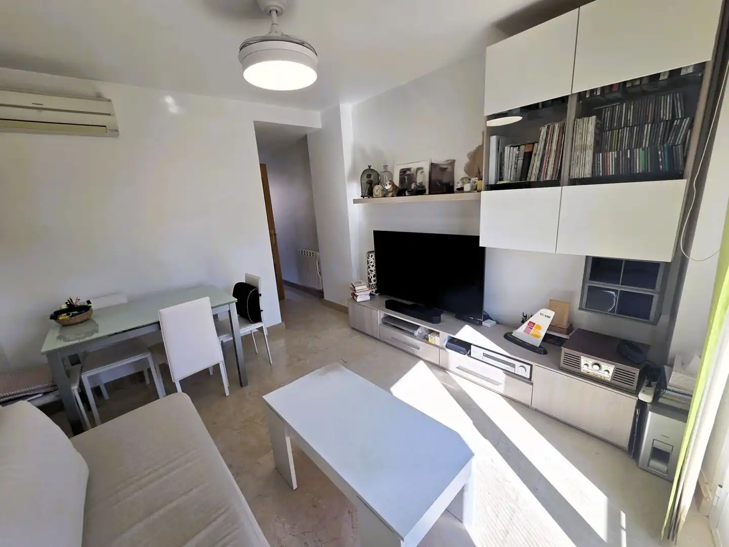Wohnzimmer von Maisonette zum Verkauf in Cobeña mit Klimaanlage, Heizung und Terrasse