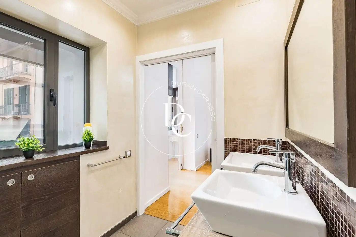 Piso con ascensor en venta en Carrer de Pau Claris, imagen 27