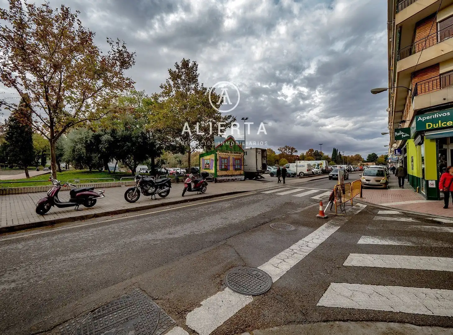 Nau industrial en venda a de la Vía, Casablanca