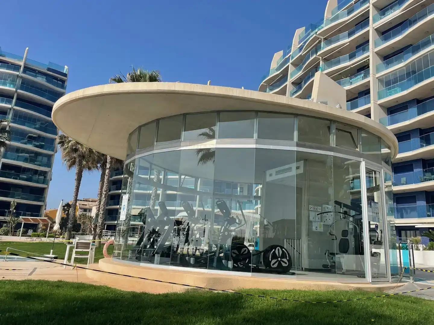 Vista exterior de Apartamento en venta en Torrevieja con Aire acondicionado y Balcón