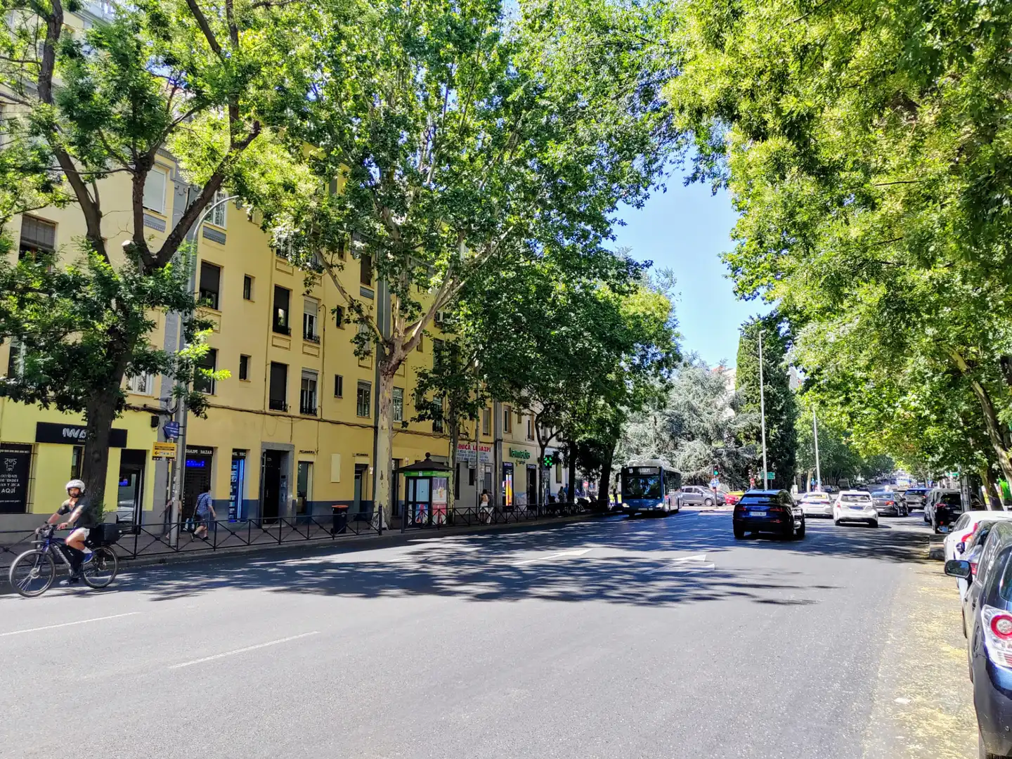 Außenansicht von Dachboden zur Miete in Madrid mit Klimaanlage, Heizung und Parkett