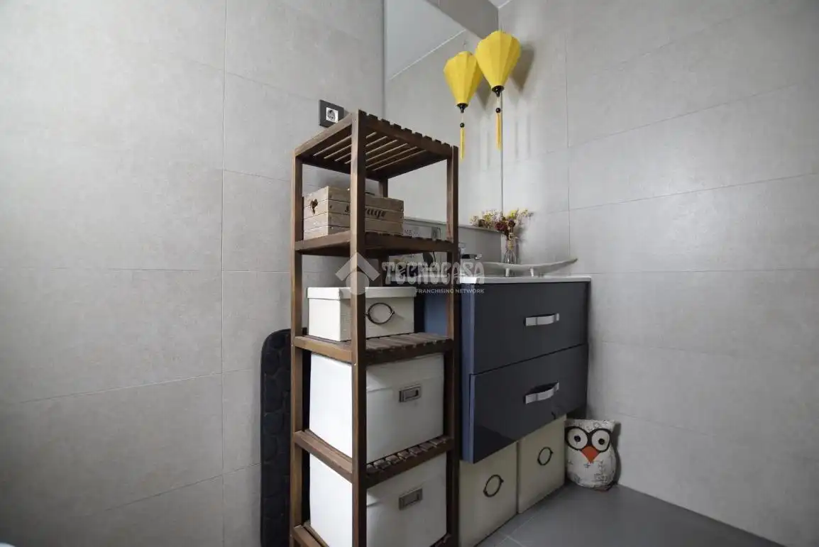Baño de Piso en venta en Latina