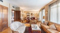 Living room of Flat for sale in  Valencia Capital  with Air Conditioner, Heating and Storage room