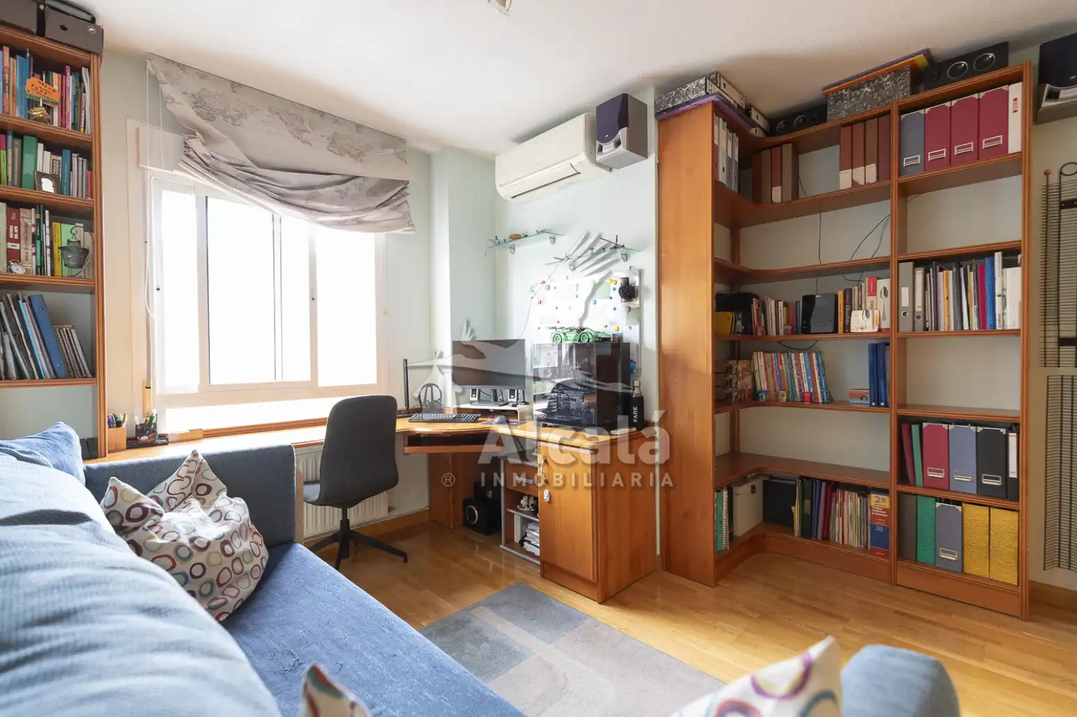 Habitación de Piso en venta en Arganda del Rey con Aire acondicionado, Calefacción y Jardín privado