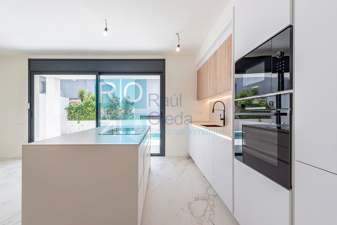 Kitchen of Single-family semi-detached for sale in Cambrils  with Air Conditioner, Heating and Swimming Pool