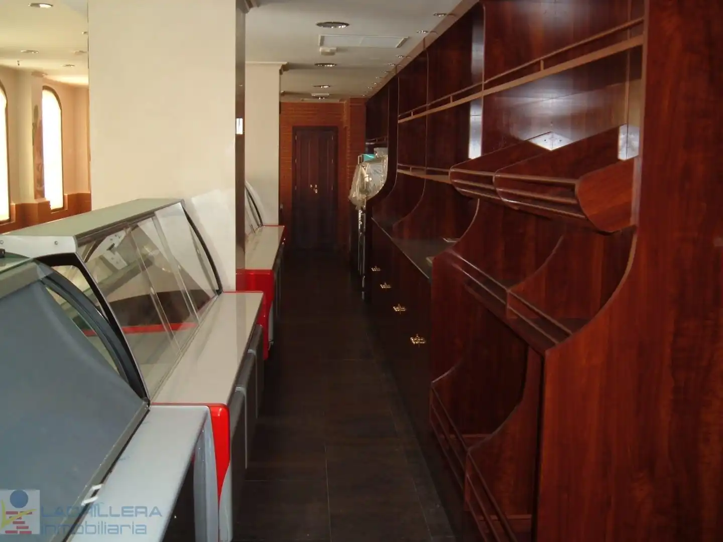 Local en venta en San Fernando con Aire acondicionado