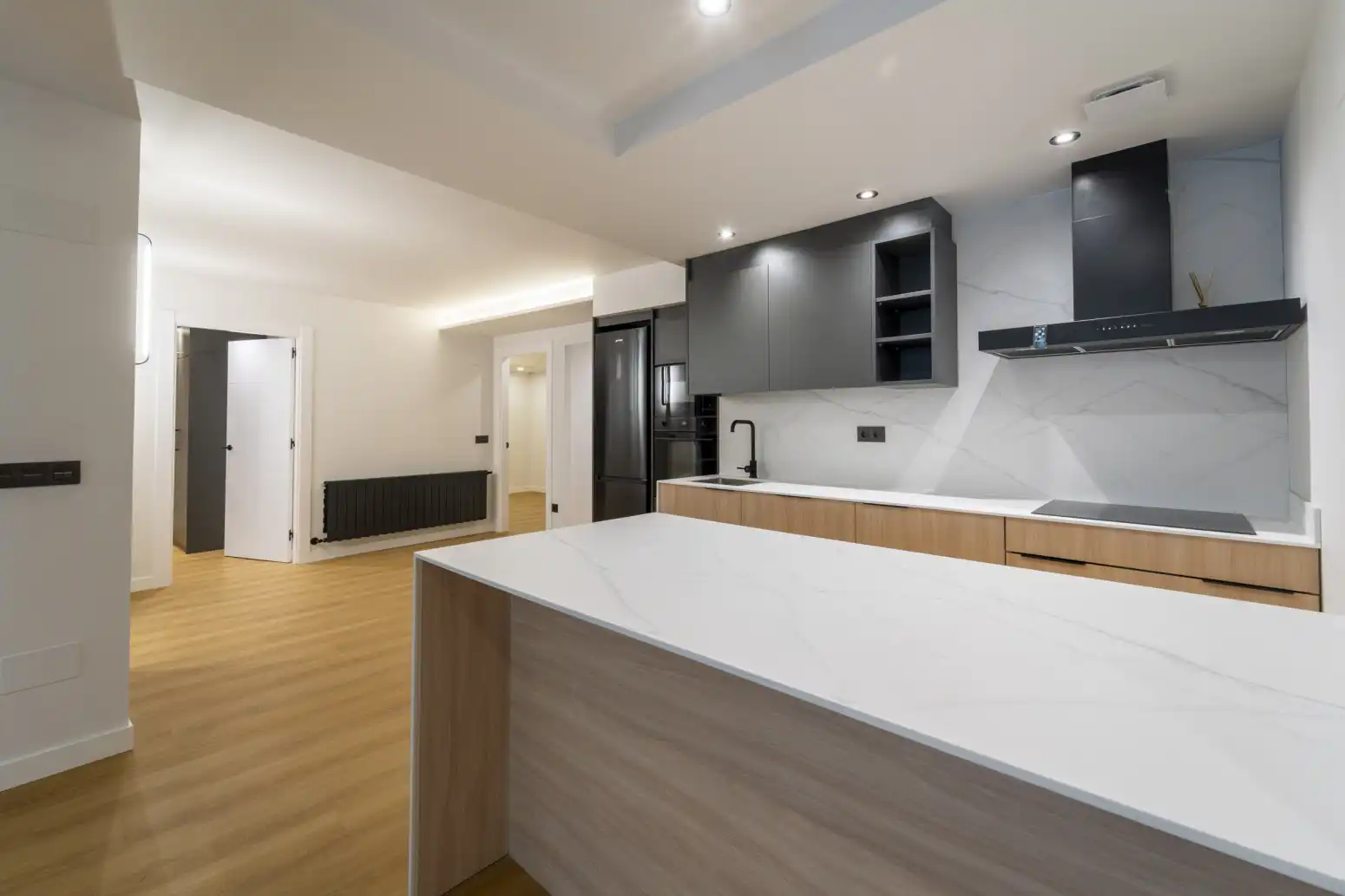 Kitchen of Flat for sale in Gijón   with Heating