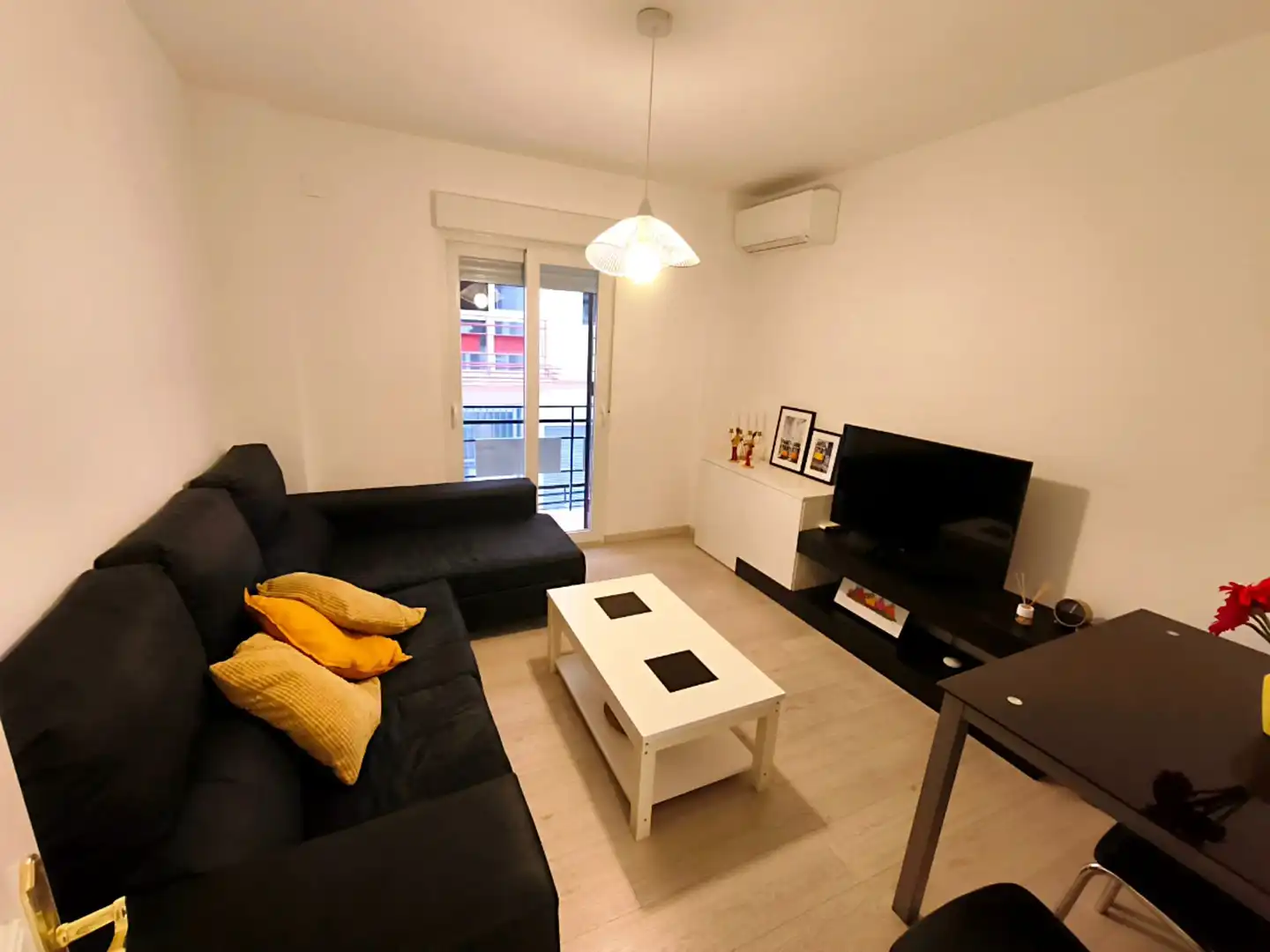 Sala d'estar de Pis en venda en  Granada Capital amb Aire condicionat, Calefacció i Terrassa