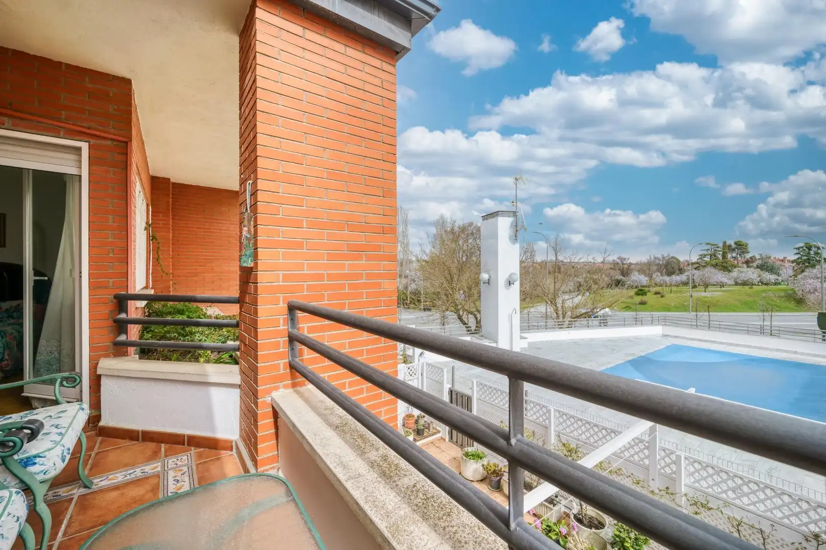 Balcony of Detached homes for sale in Madrid  with Air Conditioner, Heating and Parquet flooring