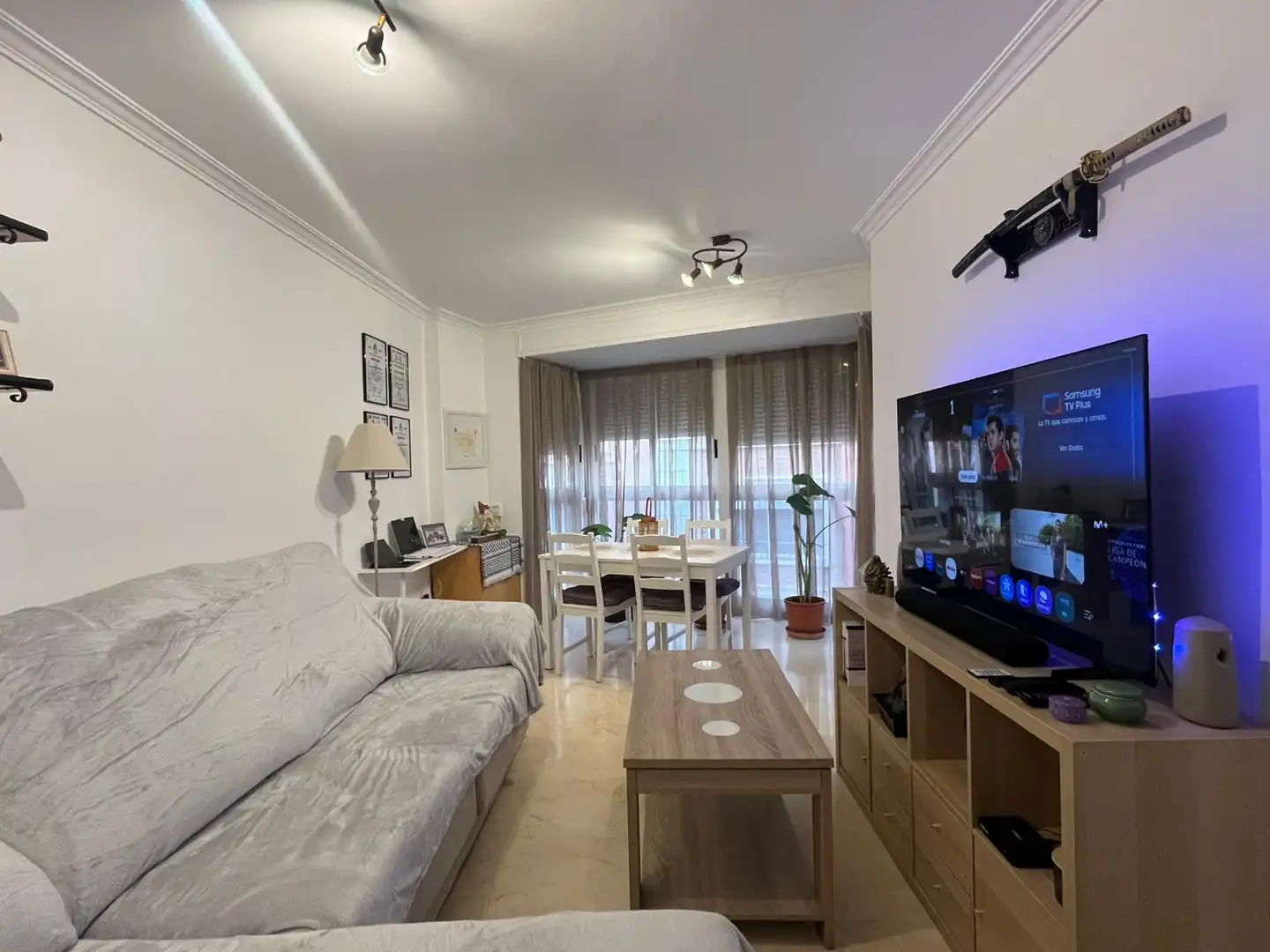 Sala de estar de Piso en venta en Lleida con Calefacción, Trastero y Amueblado