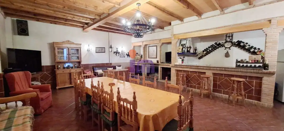 Comedor de Edificio en venta en Torrenueva