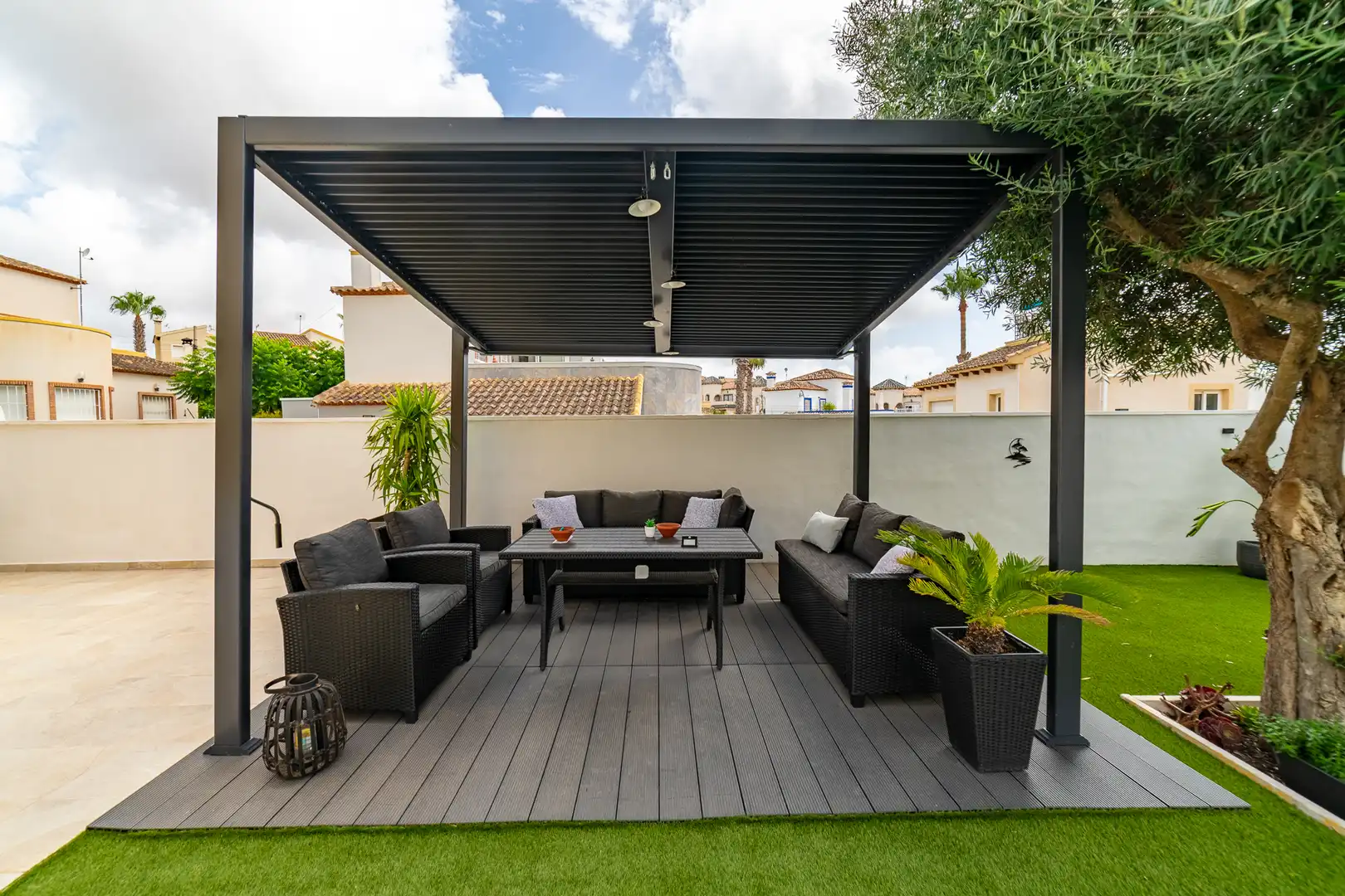 Terrassa de Casa o xalet en venda en San Miguel de Salinas amb Aire condicionat, Jardí privat i Terrassa