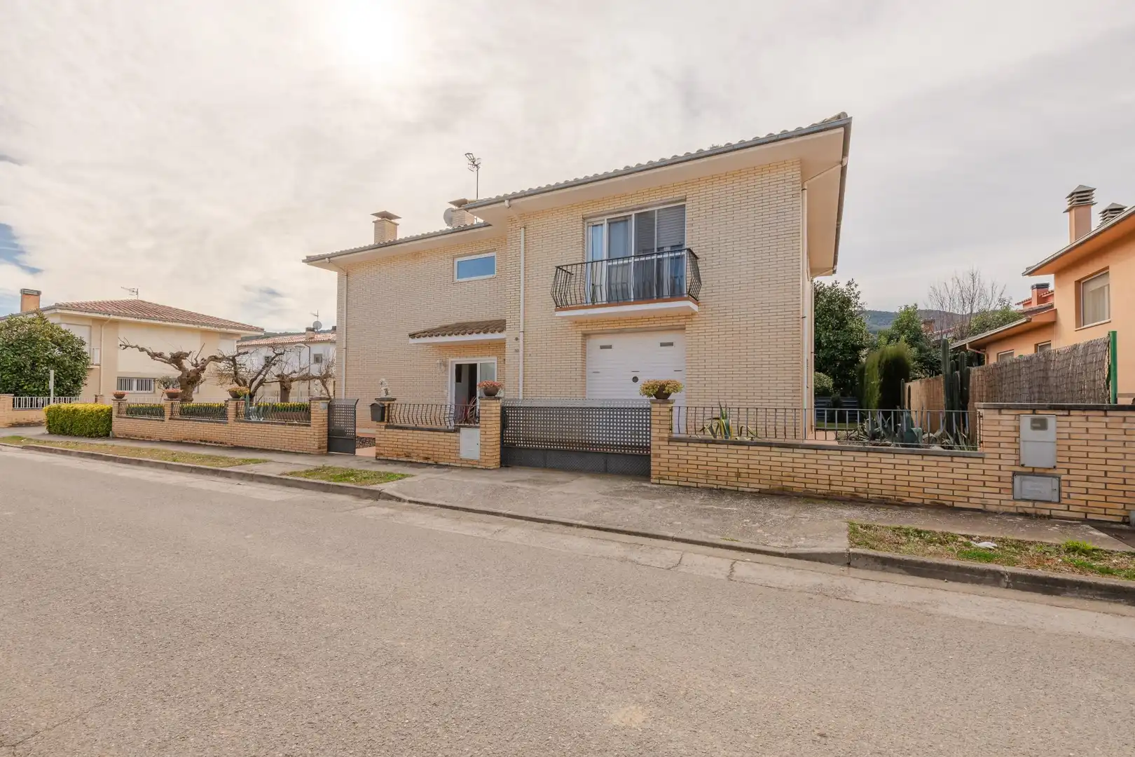 Houses for sale in Besalú