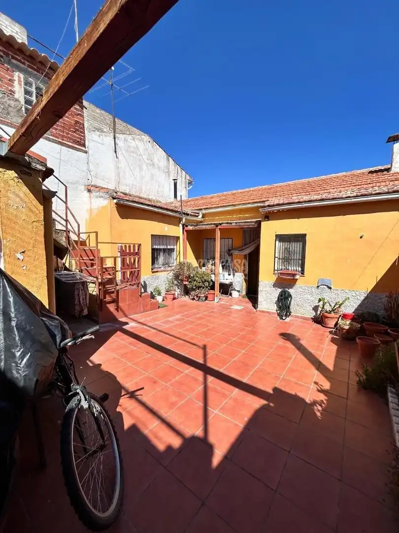 Vista exterior de Casa adosada en venta en Ciempozuelos