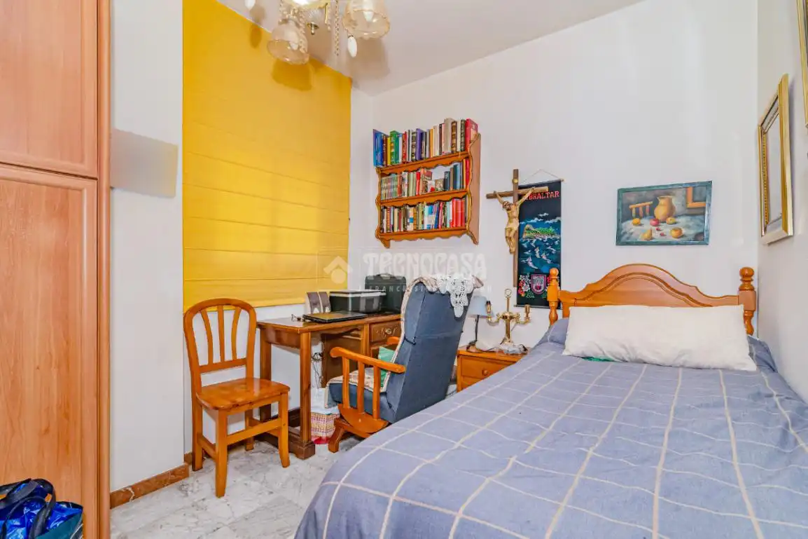 Bedroom of Flat for sale in Lucena  with Air Conditioner, Heating and Furnished