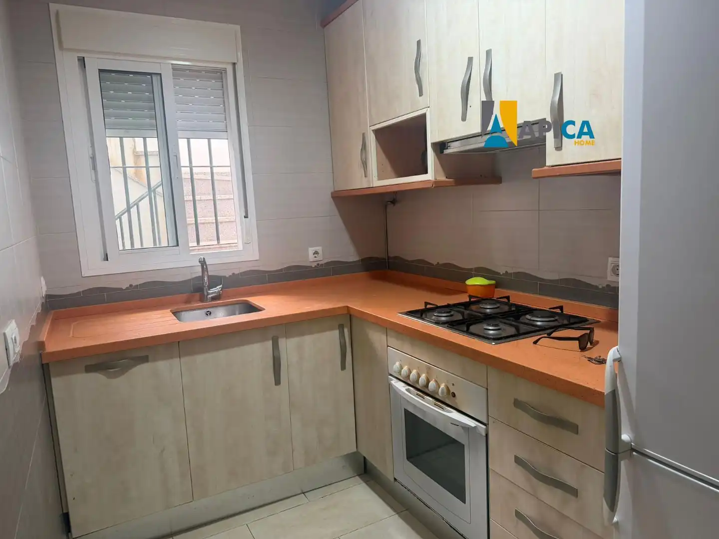 Cocina de Dúplex en venta en Chiclana de la Frontera con Terraza