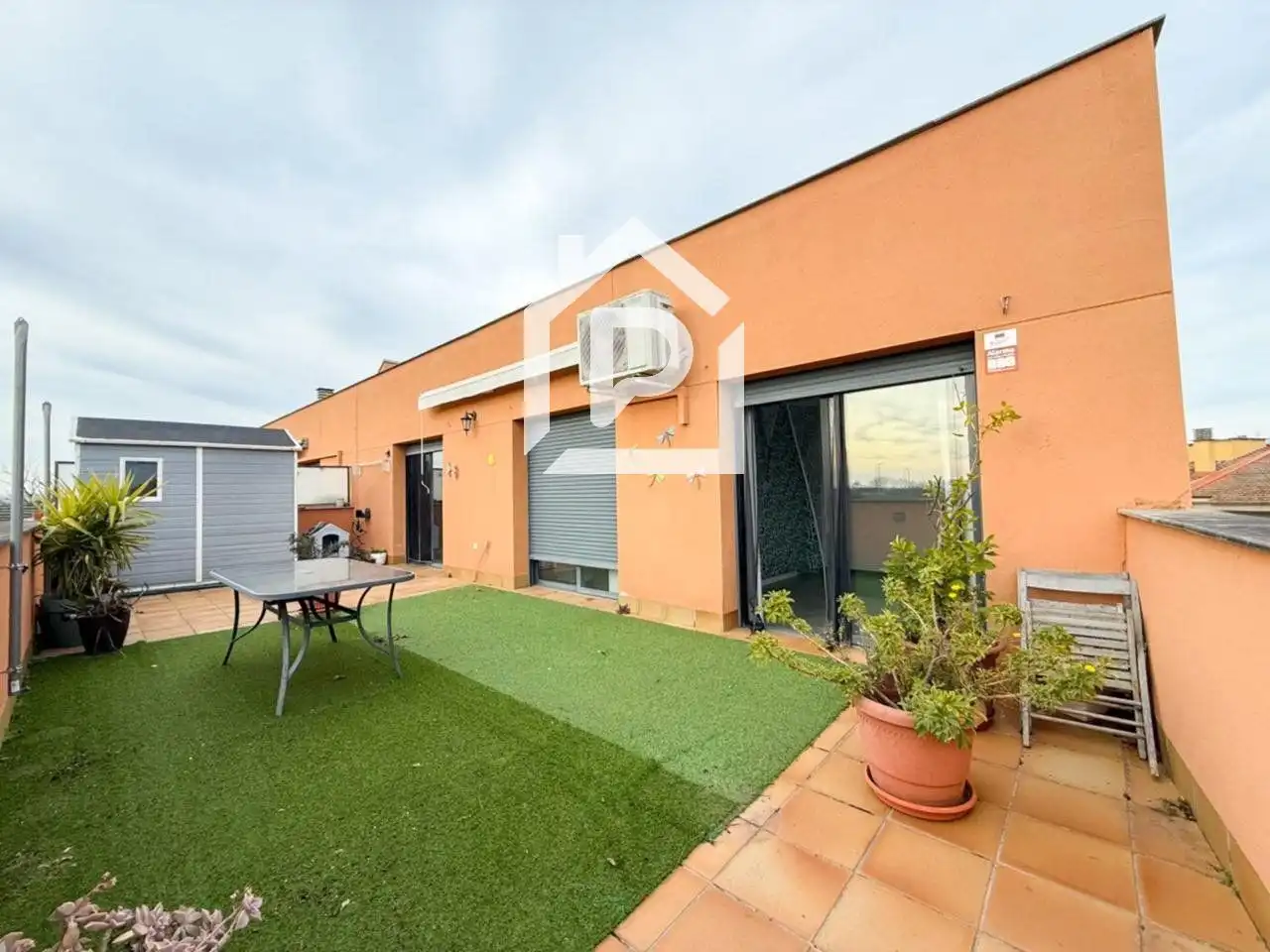 Duplex avec piscine à vendre à Aduana
