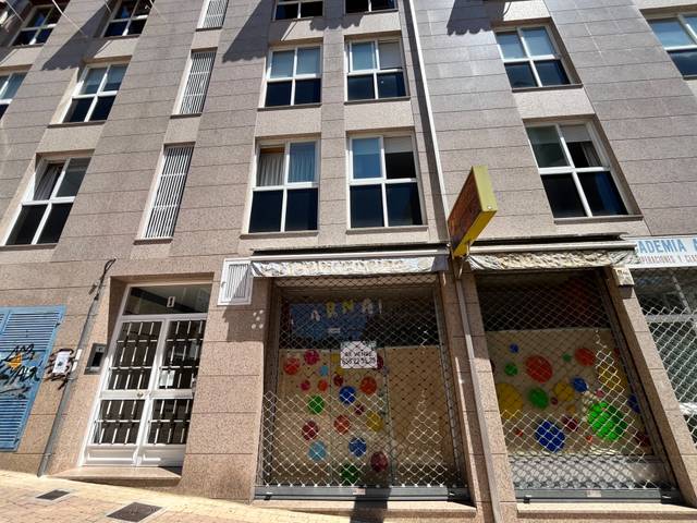 Local comercial en Venta en Rúa Pilar Miro, 1 en Ventiun