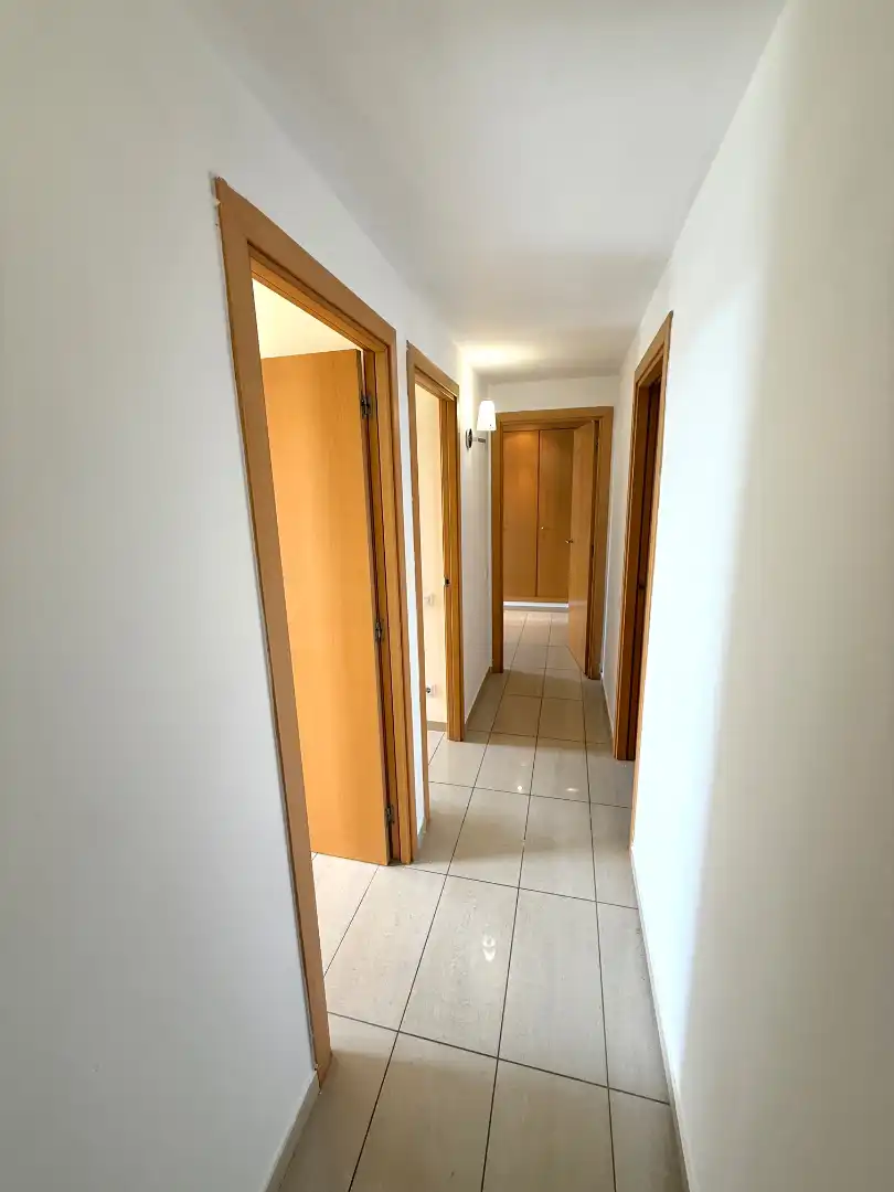Flat for sale in L'Hospitalet de Llobregat  with Air Conditioner, Heating and Oven